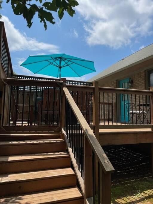 Modern Home Steps To Historic Downtown ソールズベリー エクステリア 写真